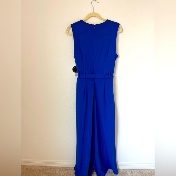 Sleveless Jumper - Picture 4 of 4